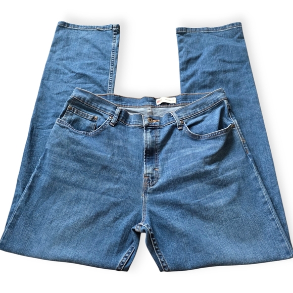 Wrangler Straight Fit Men's Jeans, Size 36x34 - Picture 1 of 7